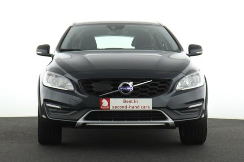 VOLVO V60 CROSS COUNTRY PLUS 2.0D3 + GPS + PDC + CRUISE + ALU 17