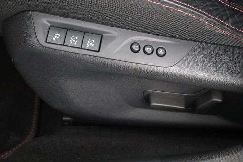 PEUGEOT 308 GT-LINE 1.5 BLUEHDI + GPS + LEDER + CAMERA + PDC + CRUISE + ALU 17