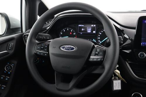 FORD Fiesta CONNECTED 1.0i ECOBOOST + GPS + PDC + CRUISE + ALU 