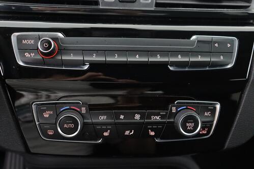 BMW X1 18D sDRIVE DA + GPS + CAMERA + PDC + CRUISE + ALU 17