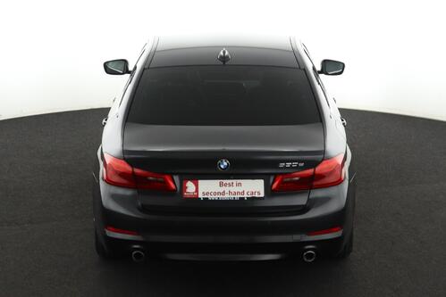 BMW 530 e iPERFORMANCE iA + GPS + LEDER + CAMERA + PDC + CRUISE + ALU 18
