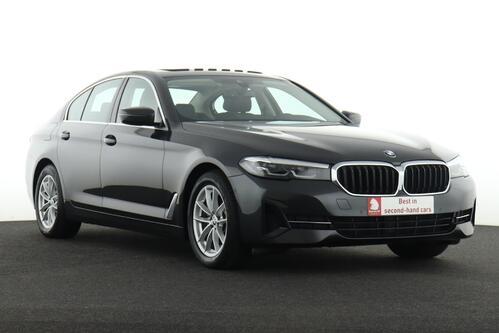 BMW 518 DA HYBRID + GPS + CARPLAY + LEDER + CAMERA + PDC + OPEN DAK + CRUISE + ALU 17